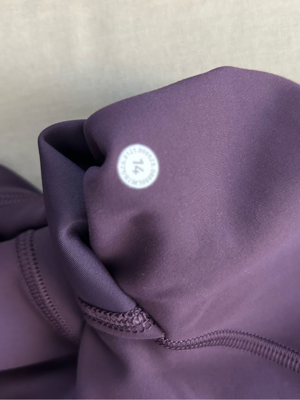 Lululemon High-Rise Align Shorts 8” - Picture 3 of 3